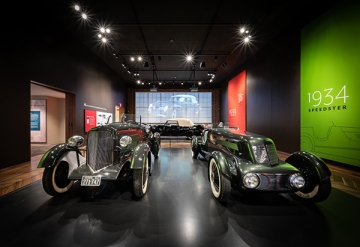Ford House Opens New Visitor Center