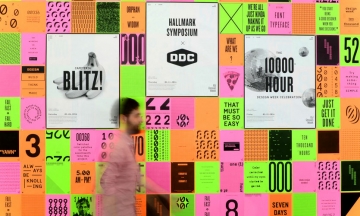 Common letter-sized sheets are tiled and used to transform bare walls into spaces that are vibrant and invigorating. Common letter-sized sheets are tiled and used to transform bare walls into spaces that are vibrant and invigorating.