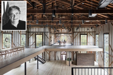 Architectural Tours Of The Church With Lee Skolnick