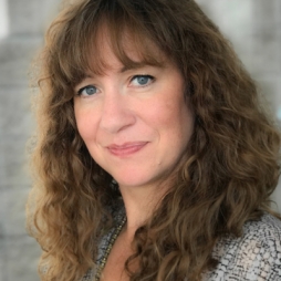Jennifer Osiek is an Environmental graphic Designer at Jones Worley in Atlanta