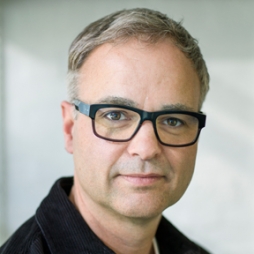 Jason Bruges headshot
