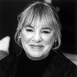 Paula Rees, Forseer