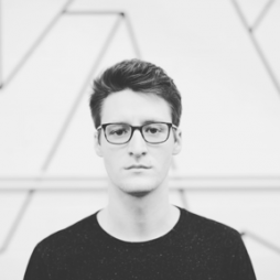 Kyle Bañuelos, dotdotdash