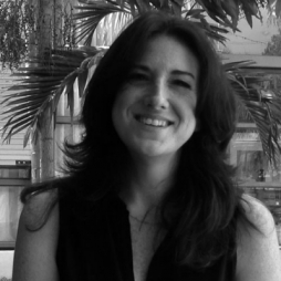 Linda Feinberg